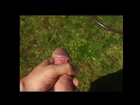 ❤️ Vruća zgodnica jebe svoju ružičastu macu i svršava špricom u ljetnom vrtu ❤️ Kvalitetna pornografija kod nas hr.assistirhentai.ru ❌